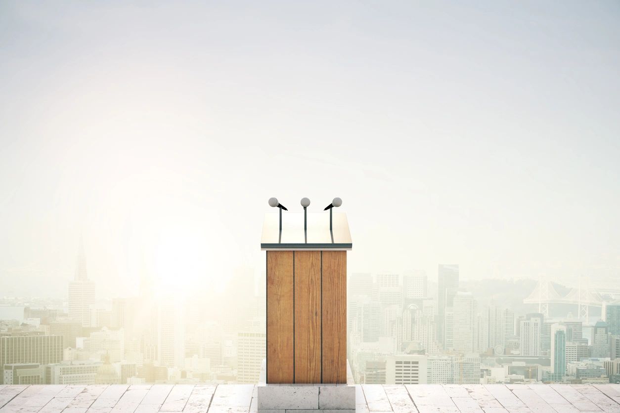 Why Only 25% of People Fully Trust Their Leadership – And How to Fix It