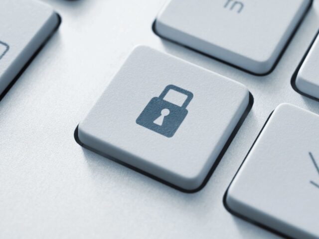 Job Seekers Beware: How to Spot and Avoid Scams in the Job Market